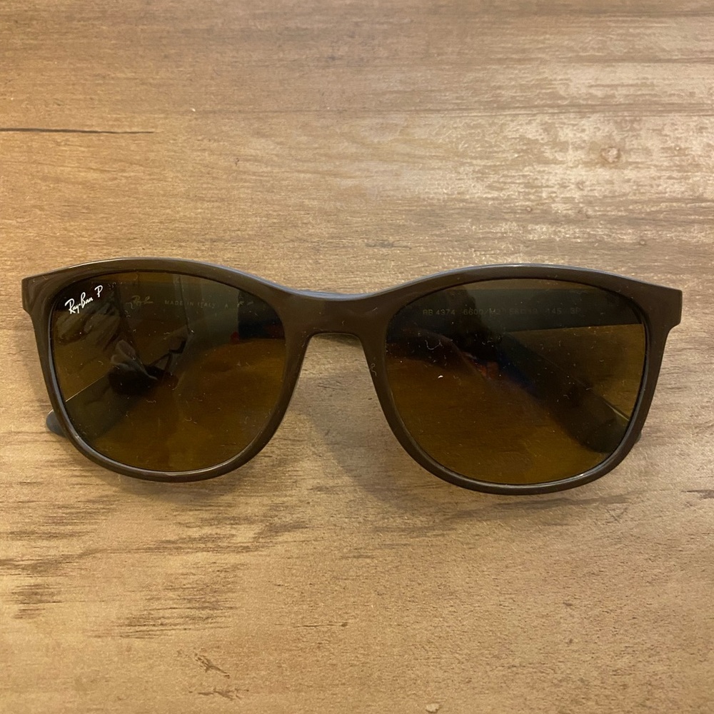 Woman’s RayBan sunglasses